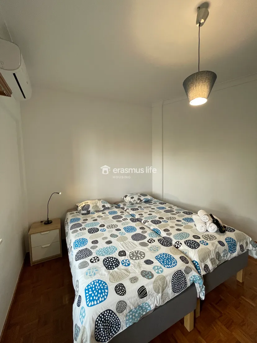 Awesome 5 bedroom apartment with A/C in Arroios, lisboa – photo 1 of 1
