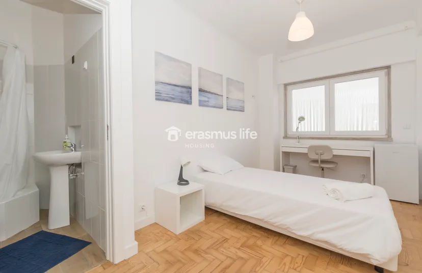 Room 9506 in Campolide, lisboa – photo 1 of 1